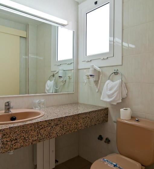 Quarto Triplo Estandar com Sacada, Claramar