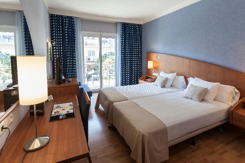 Habitación Estándar con Terraza, Delfin