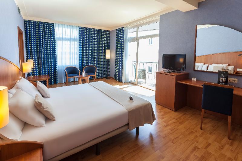 Suite 2 Dormitorios, Delfin