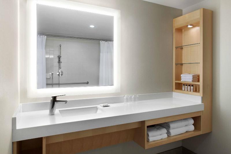 Standard-huone, Ght Xaloc