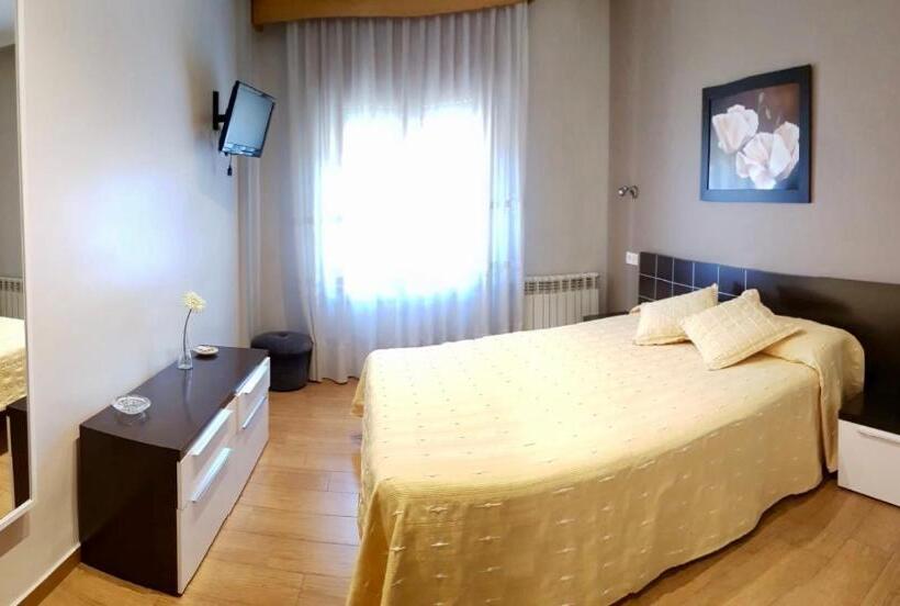 חדר סטנדרט, Hostal Puerta La Villa