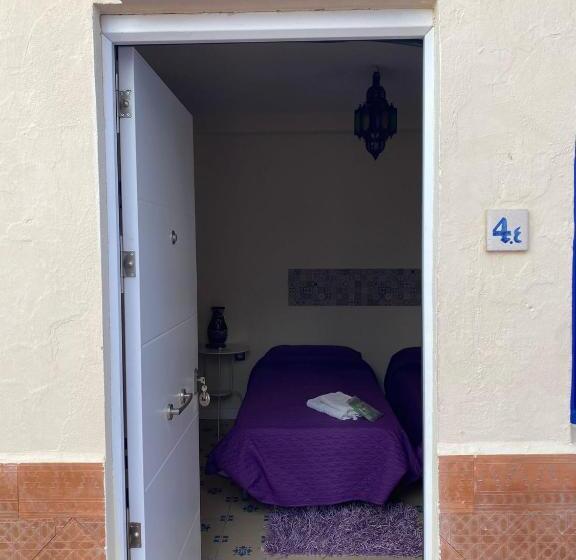 Номер Стандарт, Antilla Riad