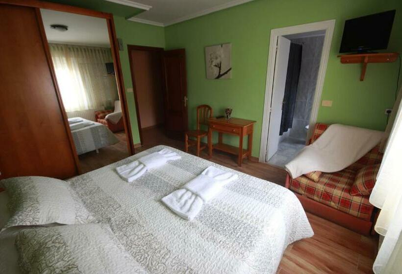 Номер Стандарт, Hostal Sanpatiel
