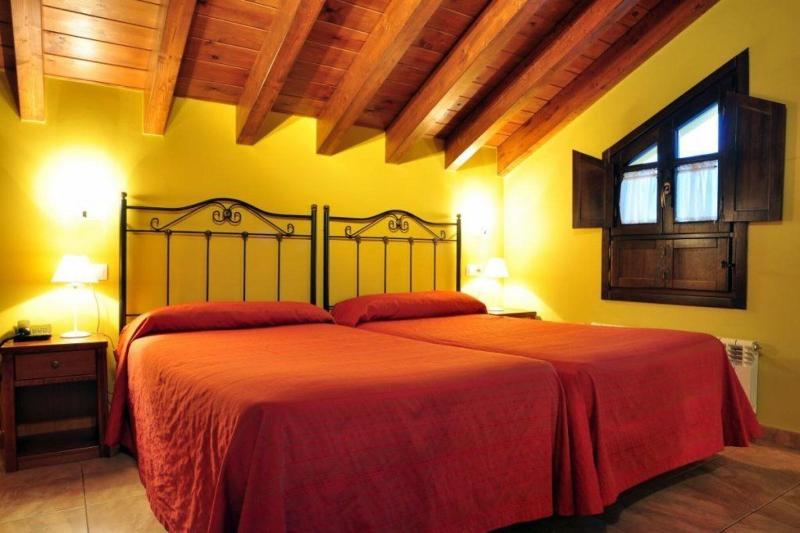 Quarto Triplo Superior, Hostal Europa