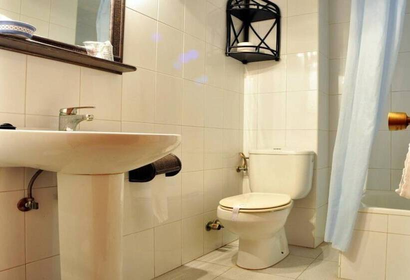 Quarto Estandar, Hostal Europa