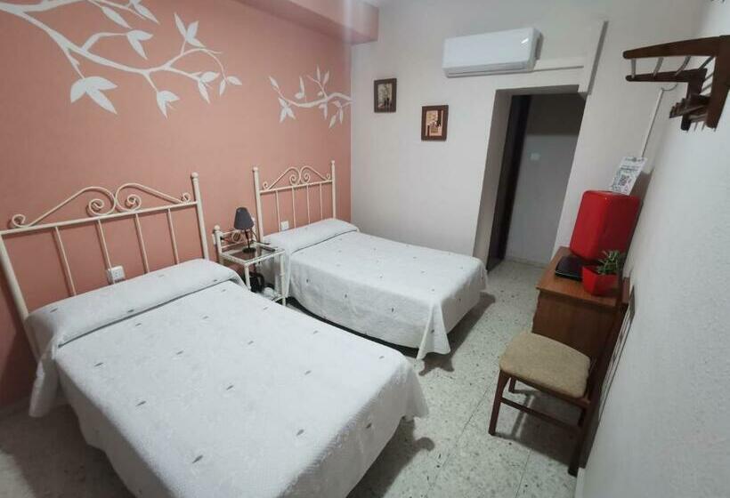 스탠다드 룸, Hostal Senero