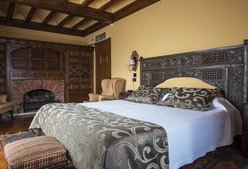 Номер Стандарт, Castillo El Collado