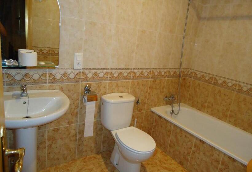 스탠다드 룸, Hostal Las Palomas