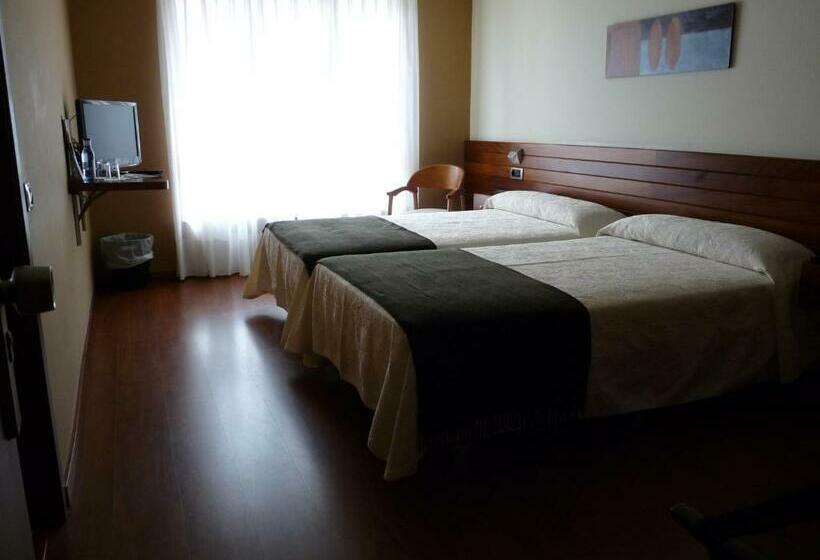 Quarto Estandar, Restaurante San Anton