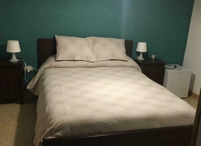 Номер Стандарт, Hostal Tres Cantos