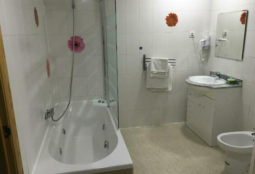 Номер Стандарт, Hostal Tres Cantos