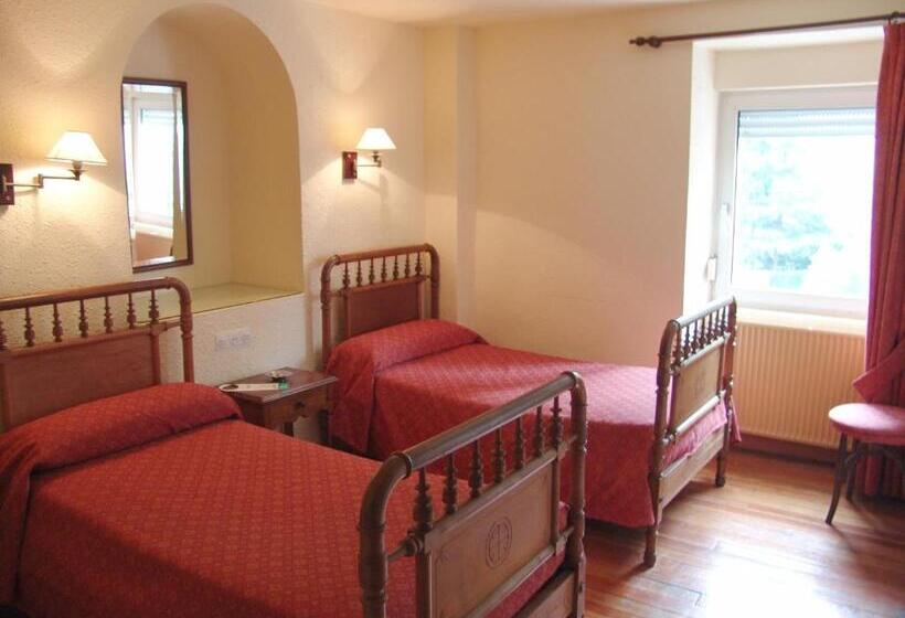 Номер Стандарт, Hostal Ayestaran I