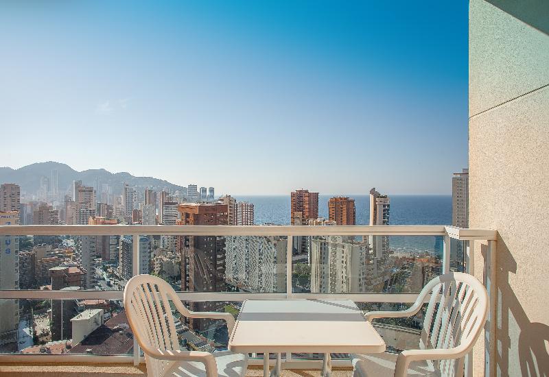 Quarto Triplo Deluxe Vista Mar, Rh Victoria & Spa