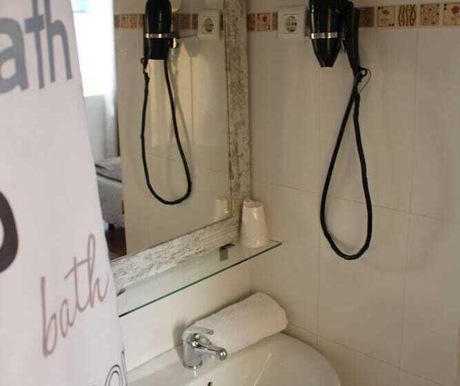 Номер Стандарт, Hostal Virgen Del Rocio Ii