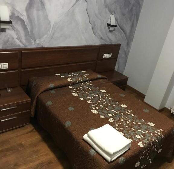 스탠다드 룸, Hostal Juli