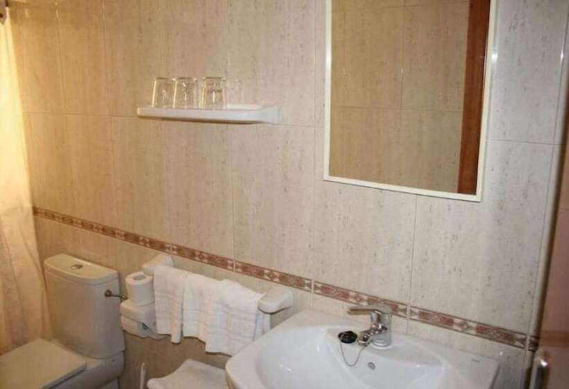 スタンダードルーム, Hostal Mary  Only Adults 21 And Up