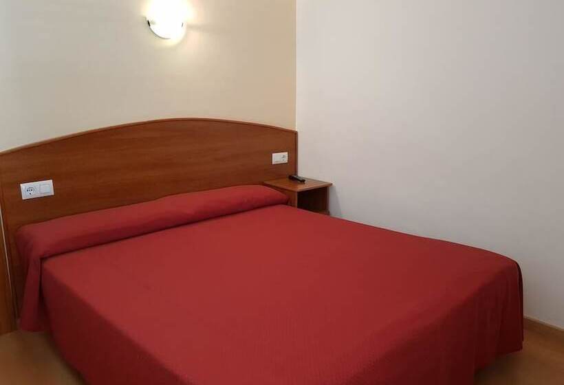 エコノミールーム, Hostal Mary  Only Adults 21 And Up