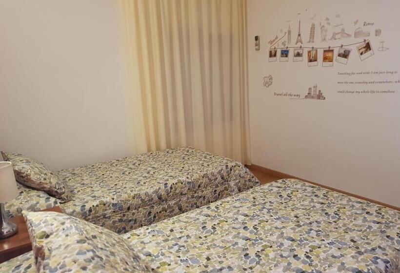 エコノミールーム, Hostal Mary  Only Adults 21 And Up