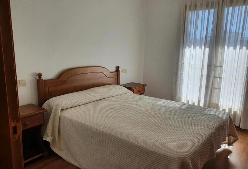 Семейный Номер, Hostal Apolo Xi