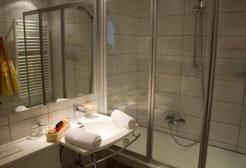 Номер Economy, Alpenhotel Tirolerhof