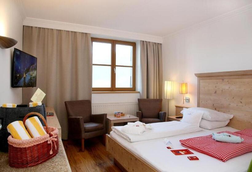 家庭山景房, Familotel Amiamo