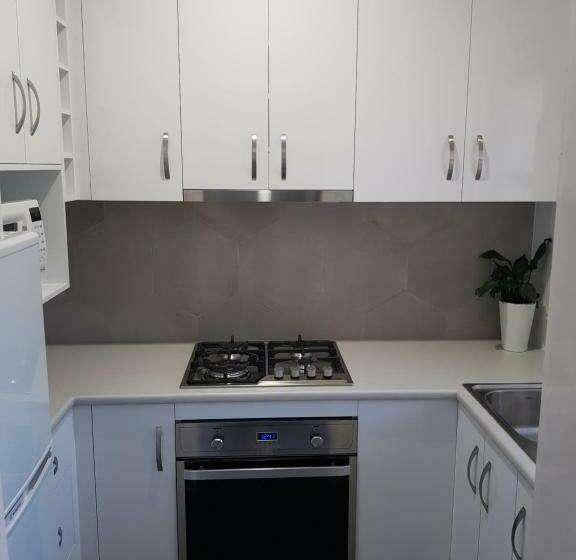Апартаменты 1 Спальня, Greenways Apartments