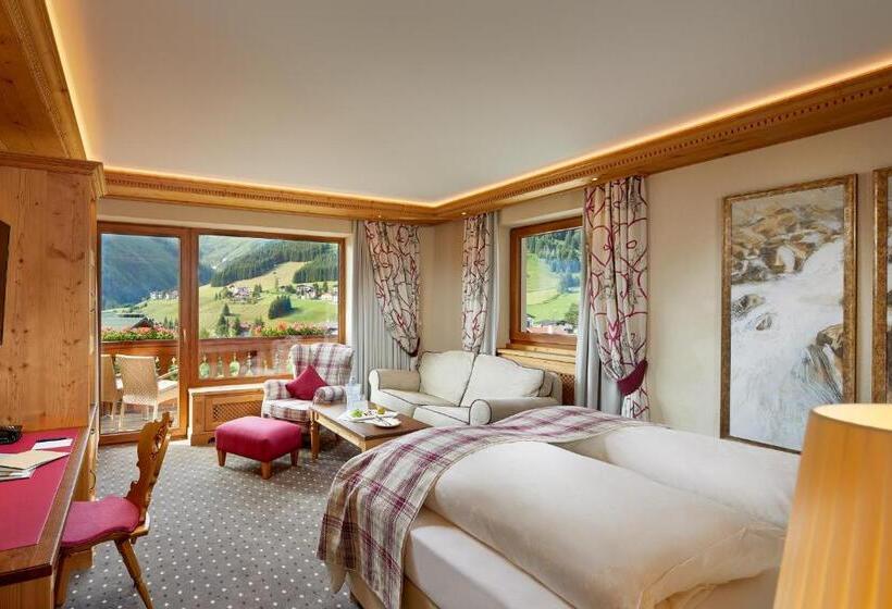 Студия Стандарт, Singer – Relais & Châteaux