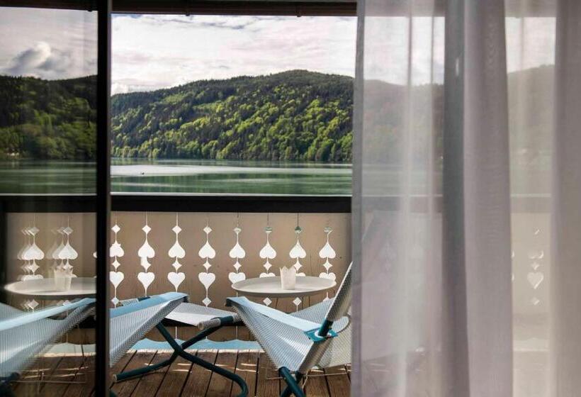 Номер Deluxe Вид на Озеро, Seeglück Hotel Forelle Superior