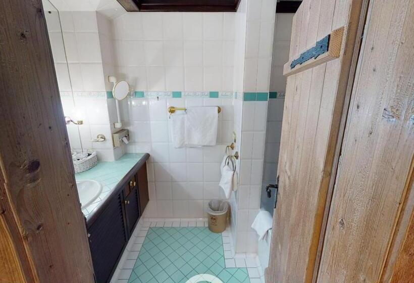 Номер Стандарт с Балконом, Wellnesshotel ...liebes Rot Flüh