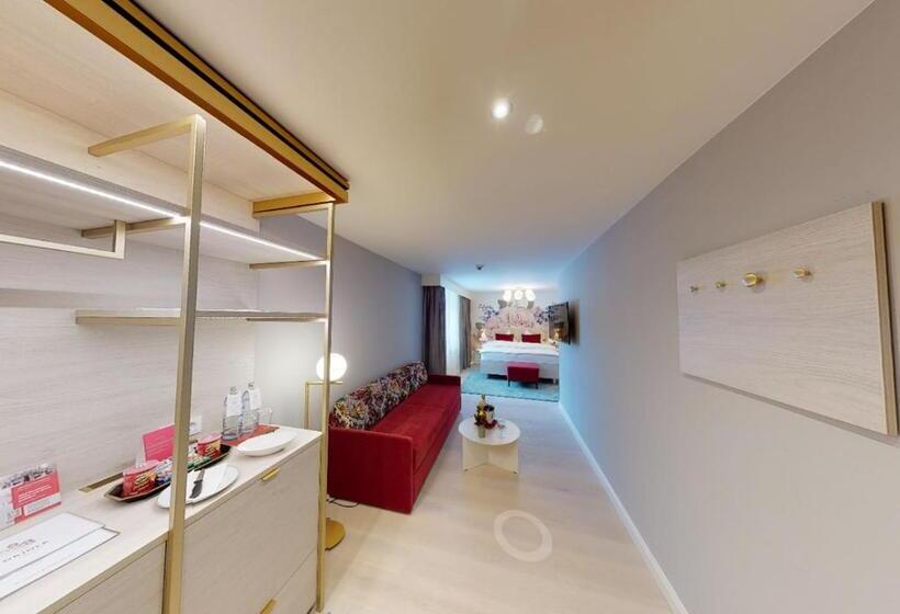Номер Стандарт, Wellnesshotel ...liebes Rot Flüh