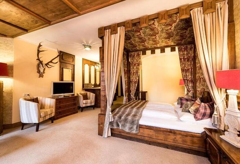 Люкс Повышенной Комфортности, Wellnesshotel ...liebes Rot Flüh