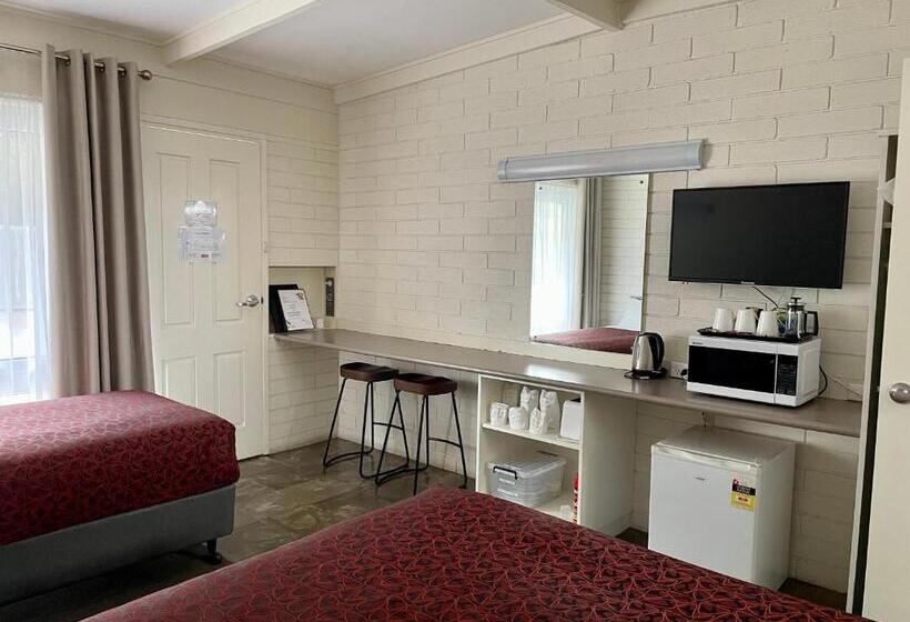 스탠다드 룸 퀸사이즈 침대, Central Highlands Motor Inn