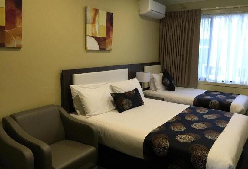 آپارتمان خانوادگی, Park Squire Motor Inn & Serviced Apartments