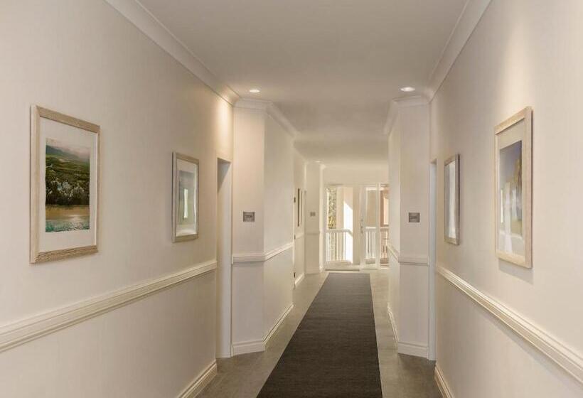 Номер Стандарт Вид на Сад, Sheraton Grand Mirage Resort, Port Douglas