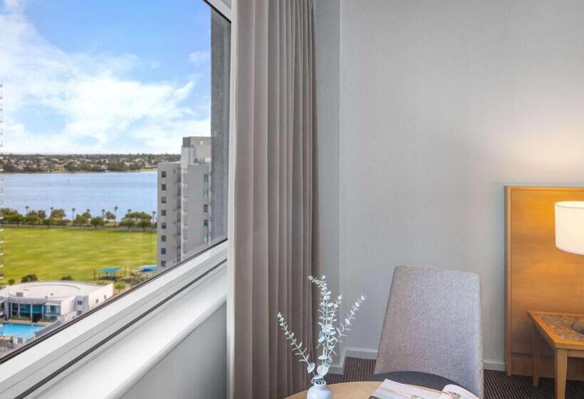 اتاق استاندارد, Novotel Perth Langley