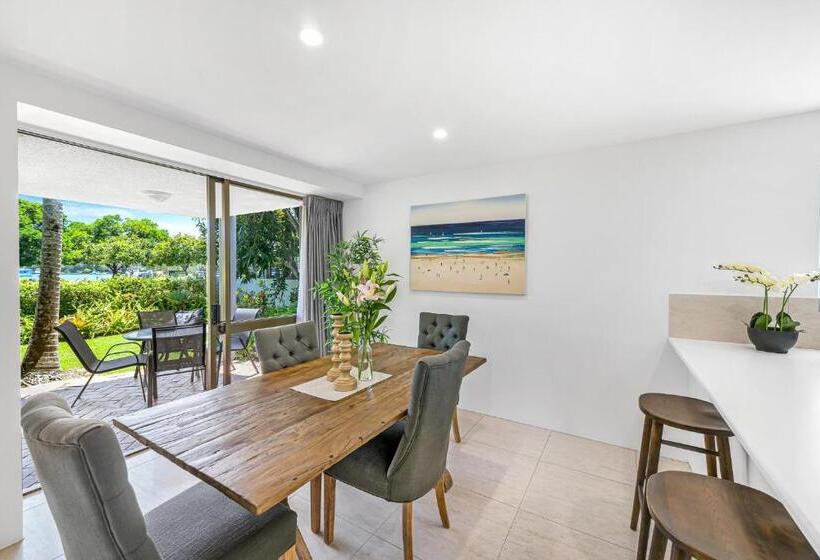 침실 2개 아파트, The Noosa Apartments