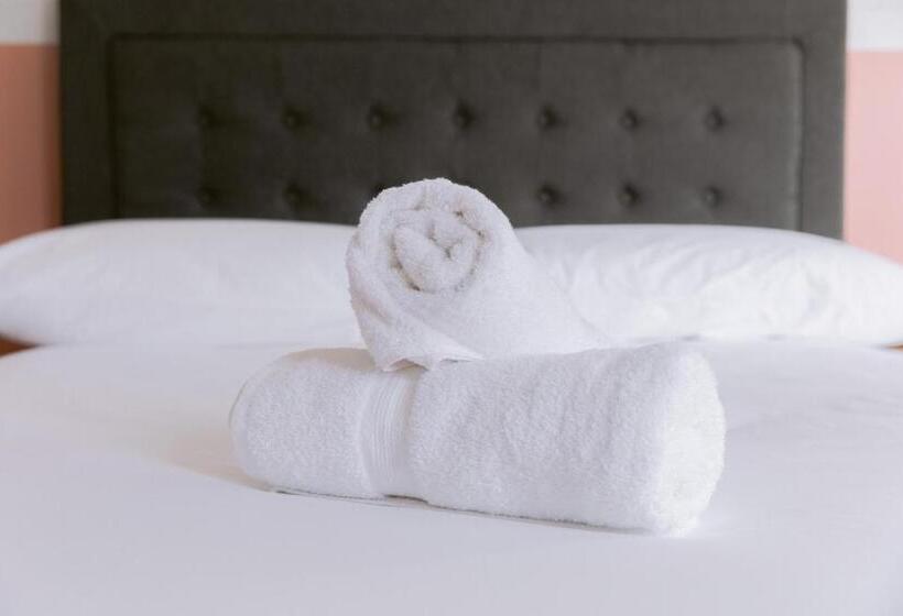 اتاق استاندارد, Black Swan Waterfront Motel