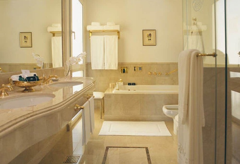 سوییت جونیور, Alvear Palace Hotel   Leading Hotels Of The World