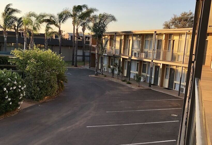 스탠다드 룸, Westland Hotel Motel