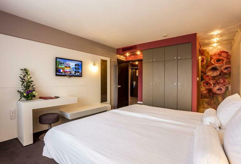 주니어 스위트, Grand Hotel Plovdiv