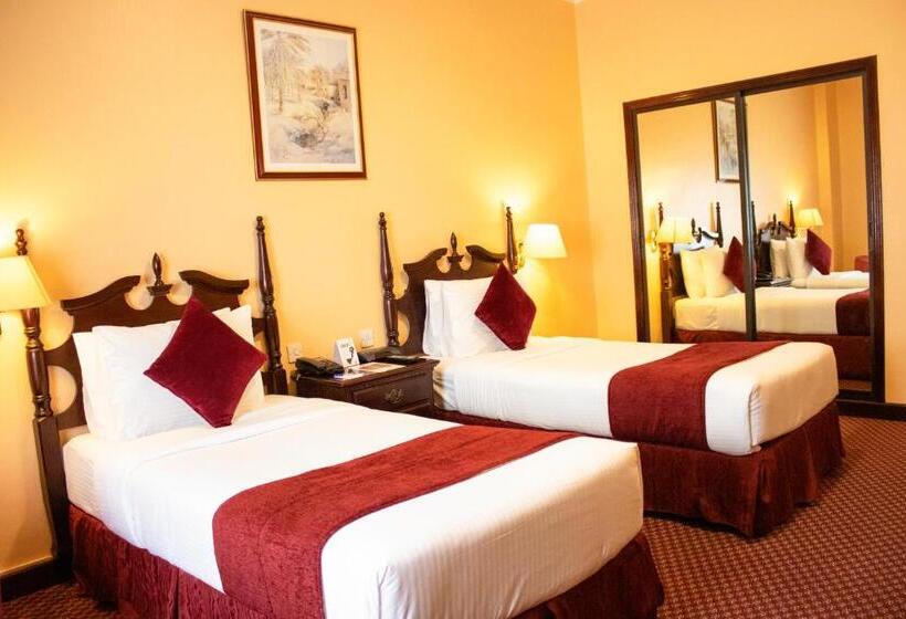 اتاق استاندارد, Delmon International