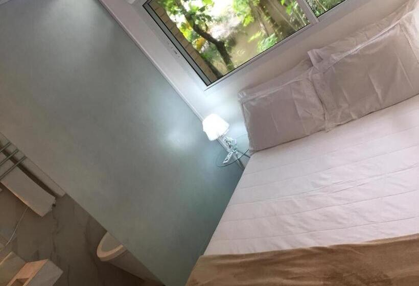 디럭스 룸, Apart Hotel Delphin Guaruja