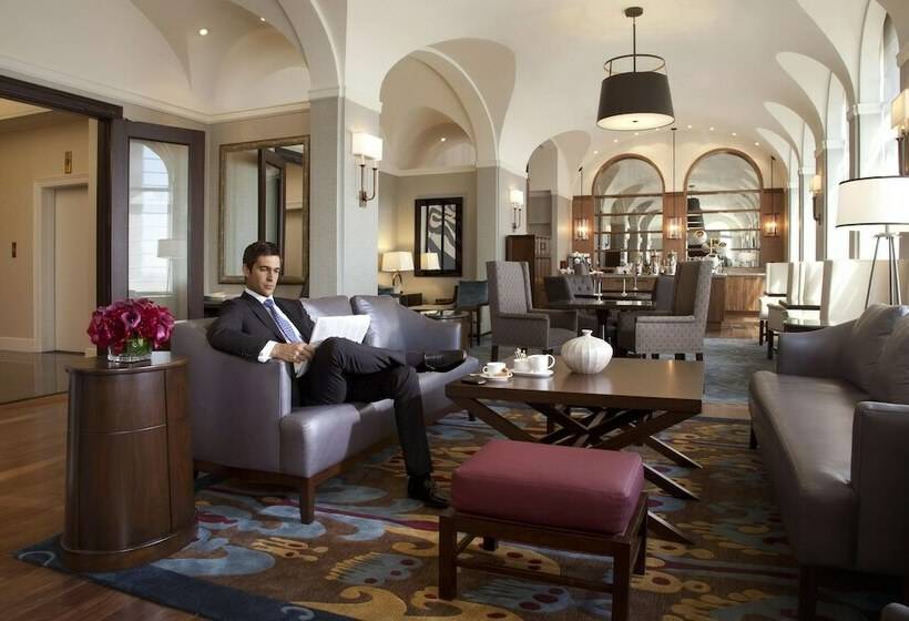 ダブルベッドスタンダードルーム, Fairmont Palliser