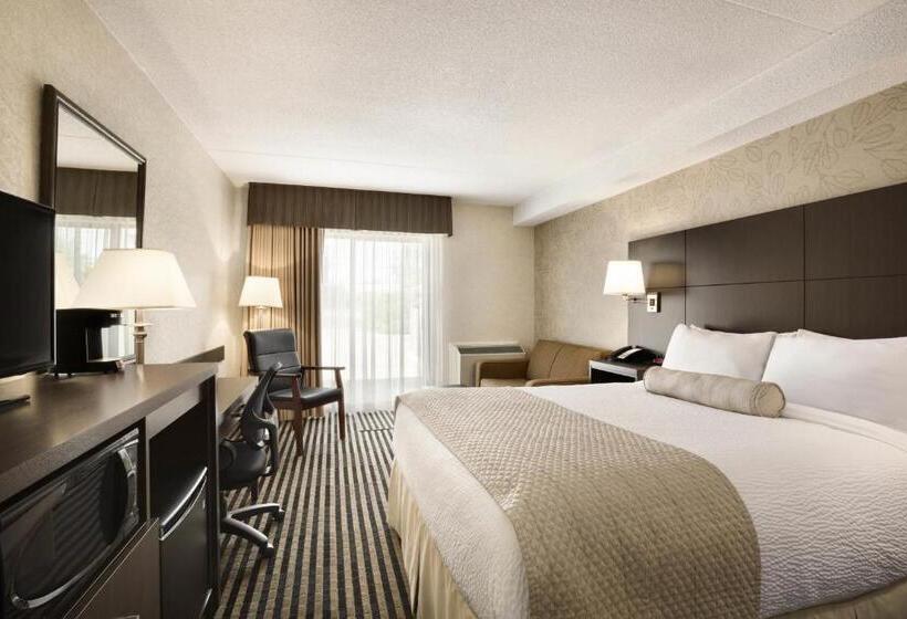 스탠다드 룸 킹사이즈 침대, Days Inn By Wyndham Miramichi Nb
