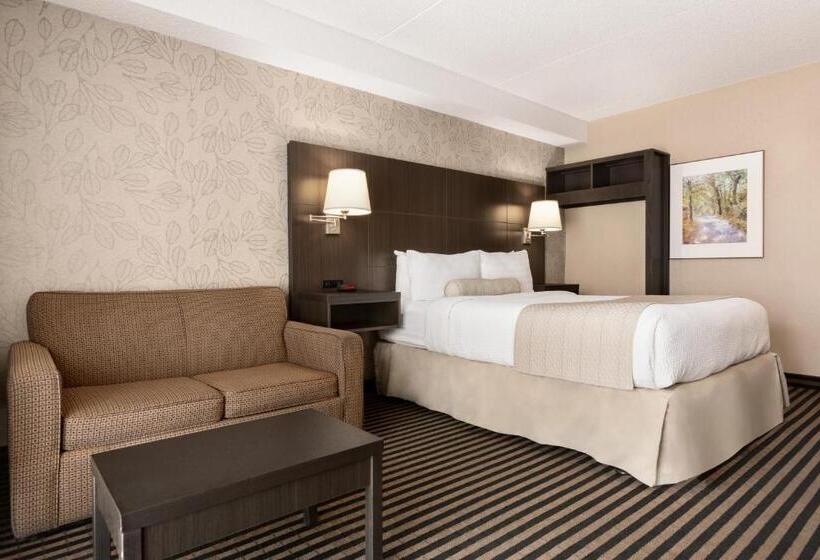 クイーンベッドのデラックスルーム, Days Inn By Wyndham Miramichi Nb