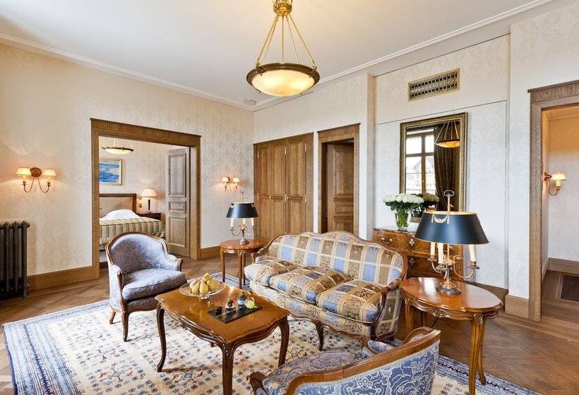 Люкс, Grand Hotel Les Trois Rois