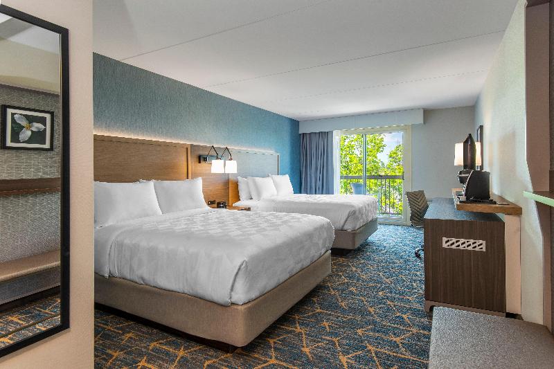 クイーンサイズベッドのスタンダードルーム, Holiday Inn Kingston   Waterfront, An Ihg