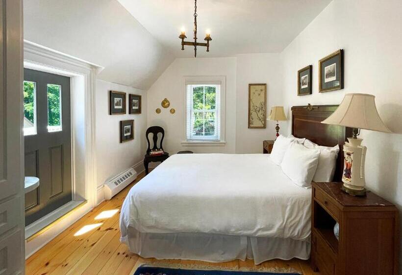 Номер Deluxe с Балконом, Merrill House