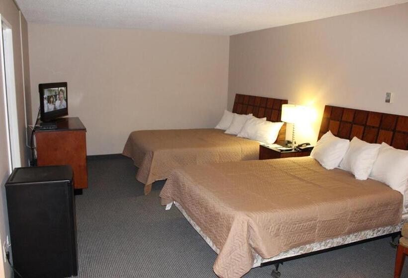 Delüks Oda, Travelodge By Wyndham Swift Current