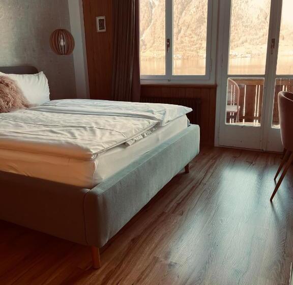 Номер Superior, Boutique Hotel Bellevue B&b Am Brienzersee Iseltwald Interlaken